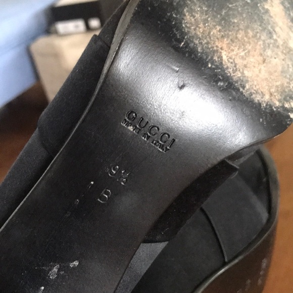 💯% Authentic Gucci heels in amazing condition😍 - Picture 5 of 8